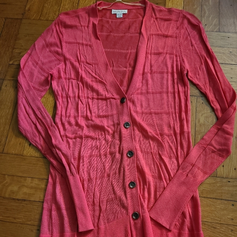 Cardigan NEW W TAGS - Picture 1 of 3